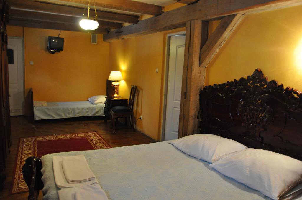 Ostoya Inn & Granary Jasionka Oda fotoğraf