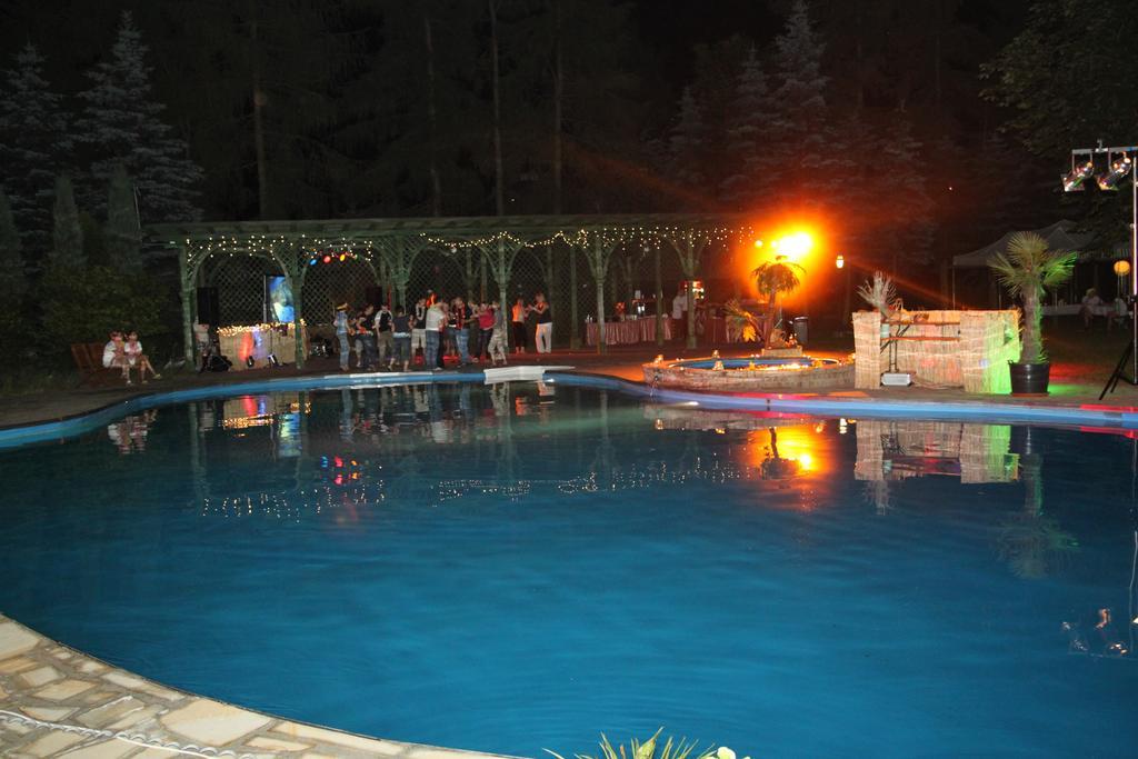 Ostoya Inn & Granary Jasionka Dış mekan fotoğraf
